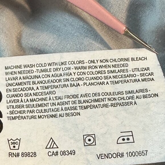 Gloria Vanderbilt Amanda Women's Plus Size 18W Denim 5 Pocket Jeans Blue - Picture 6 of 14